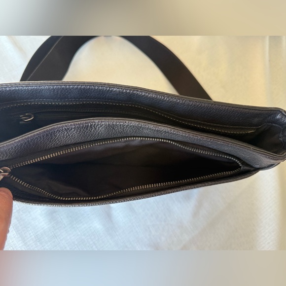 COACH Thompson Crossbody In Signature Jacquard With Varsity Stripe-unisex - Picture 9 of 17